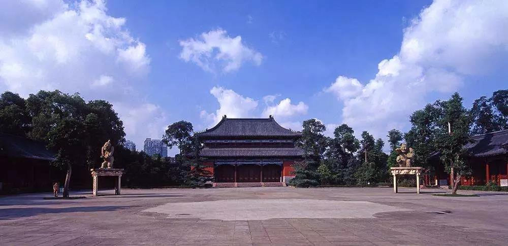 探访成都武侯祠，孔明功过我评说！